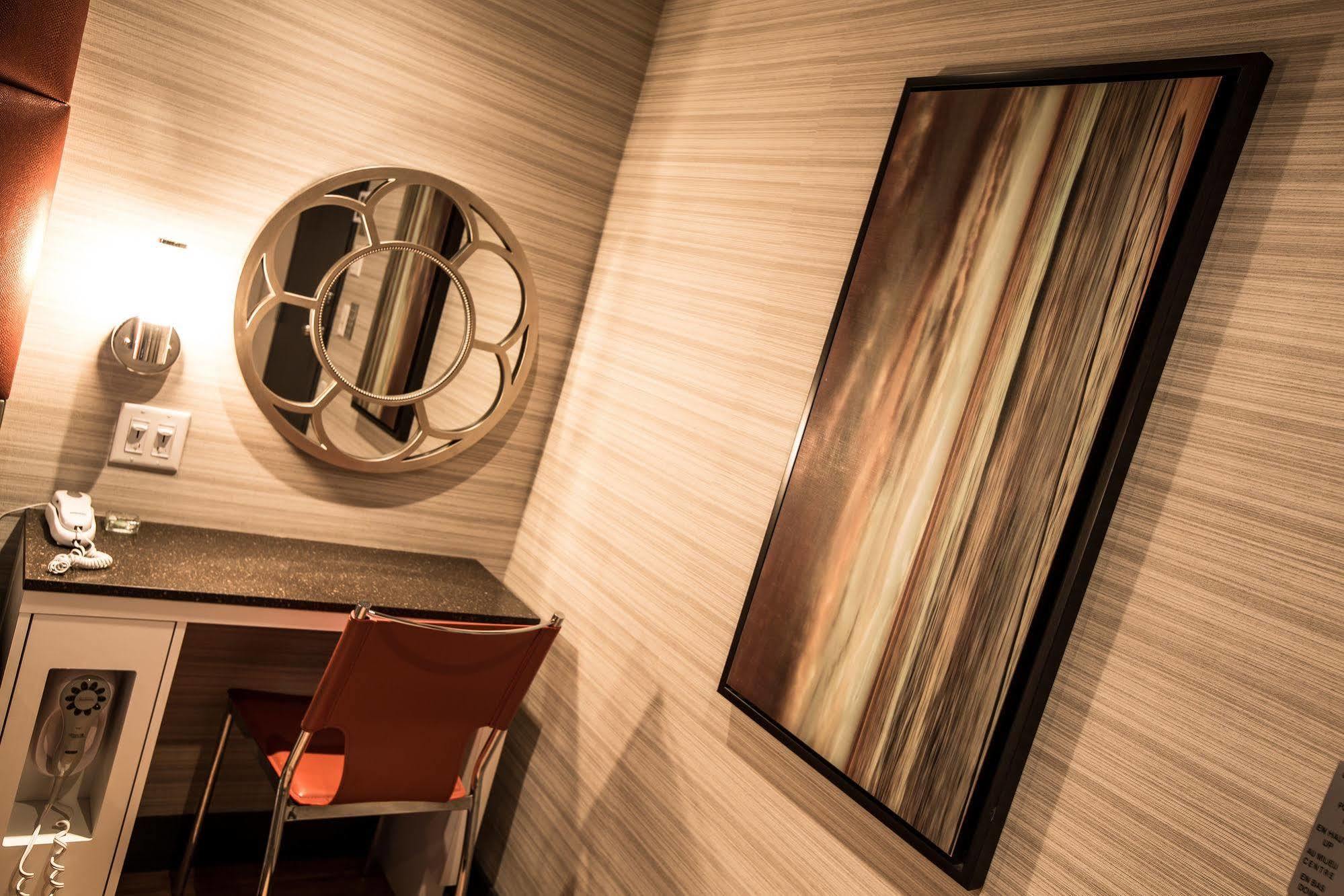 Hotel Le Chablis Cadillac Montreal Ngoại thất bức ảnh