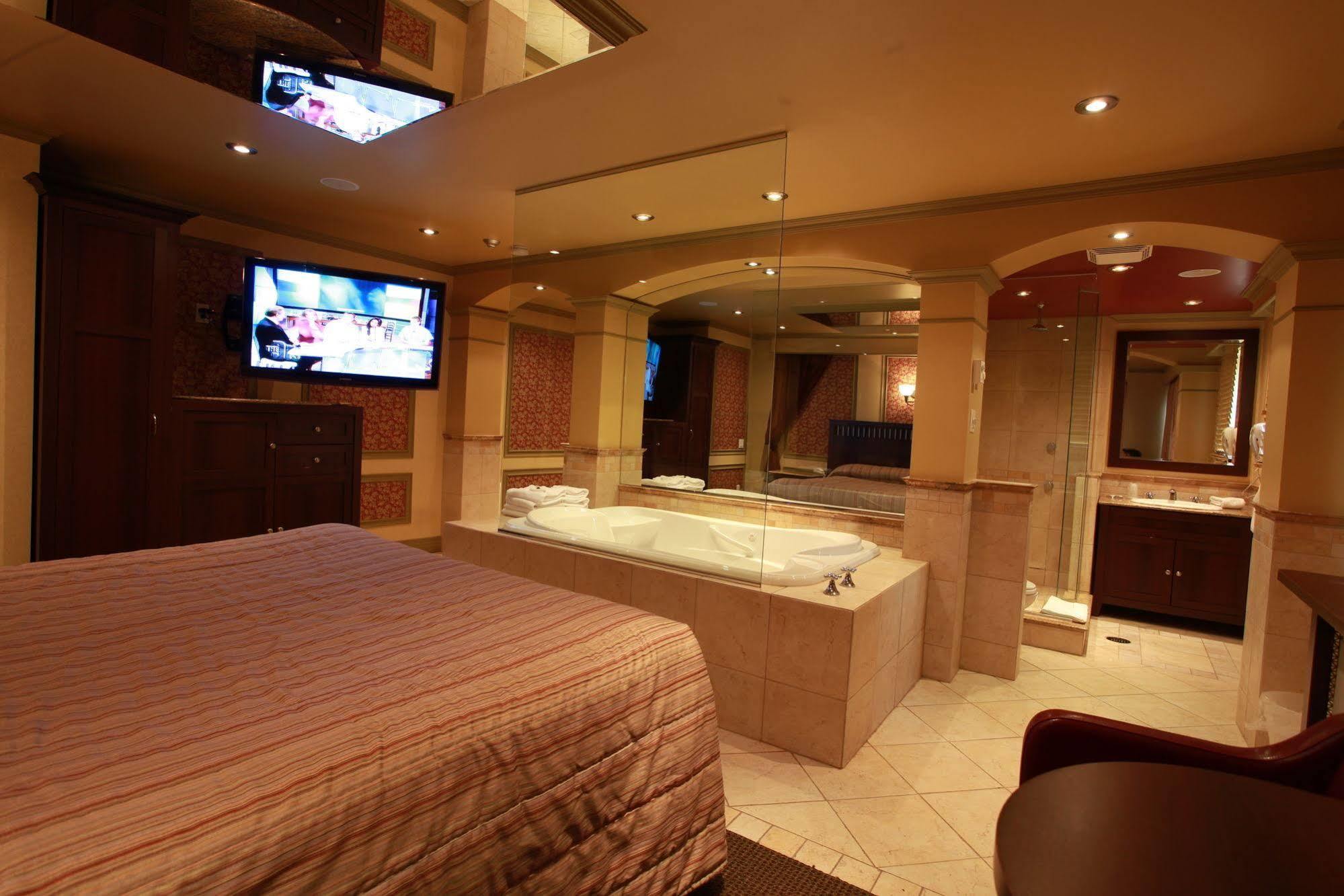 Hotel Le Chablis Cadillac Montreal Ngoại thất bức ảnh